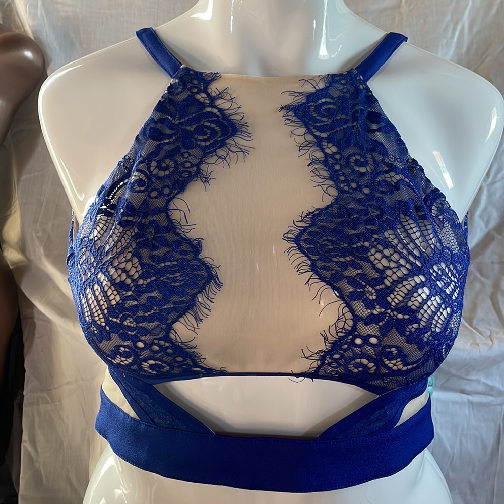 San Joy Sheer Halter Crop Eyelash Lace